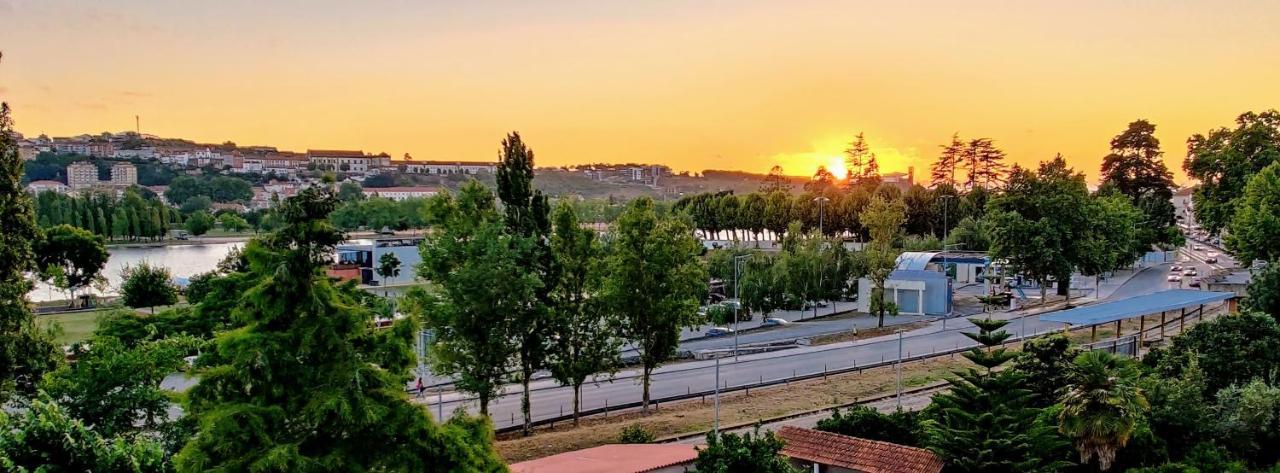 Stylish And Elegant Studio - Best View And Location In Coimbra Downton Екстериор снимка