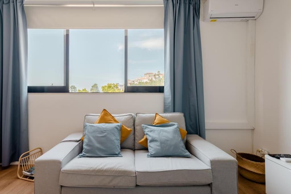 Stylish And Elegant Studio - Best View And Location In Coimbra Downton Екстериор снимка